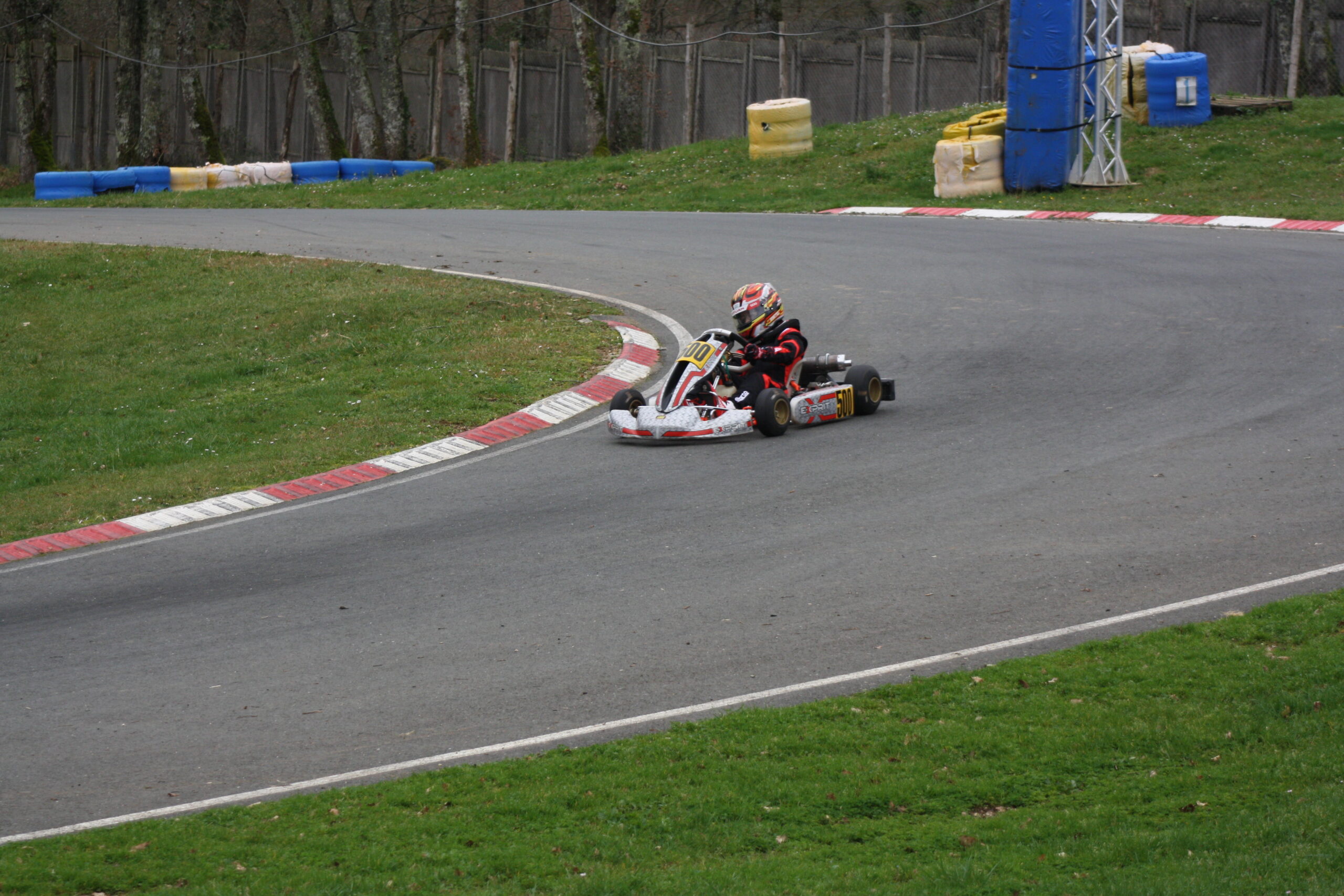 Photo de Kylian Mourlhon en karting