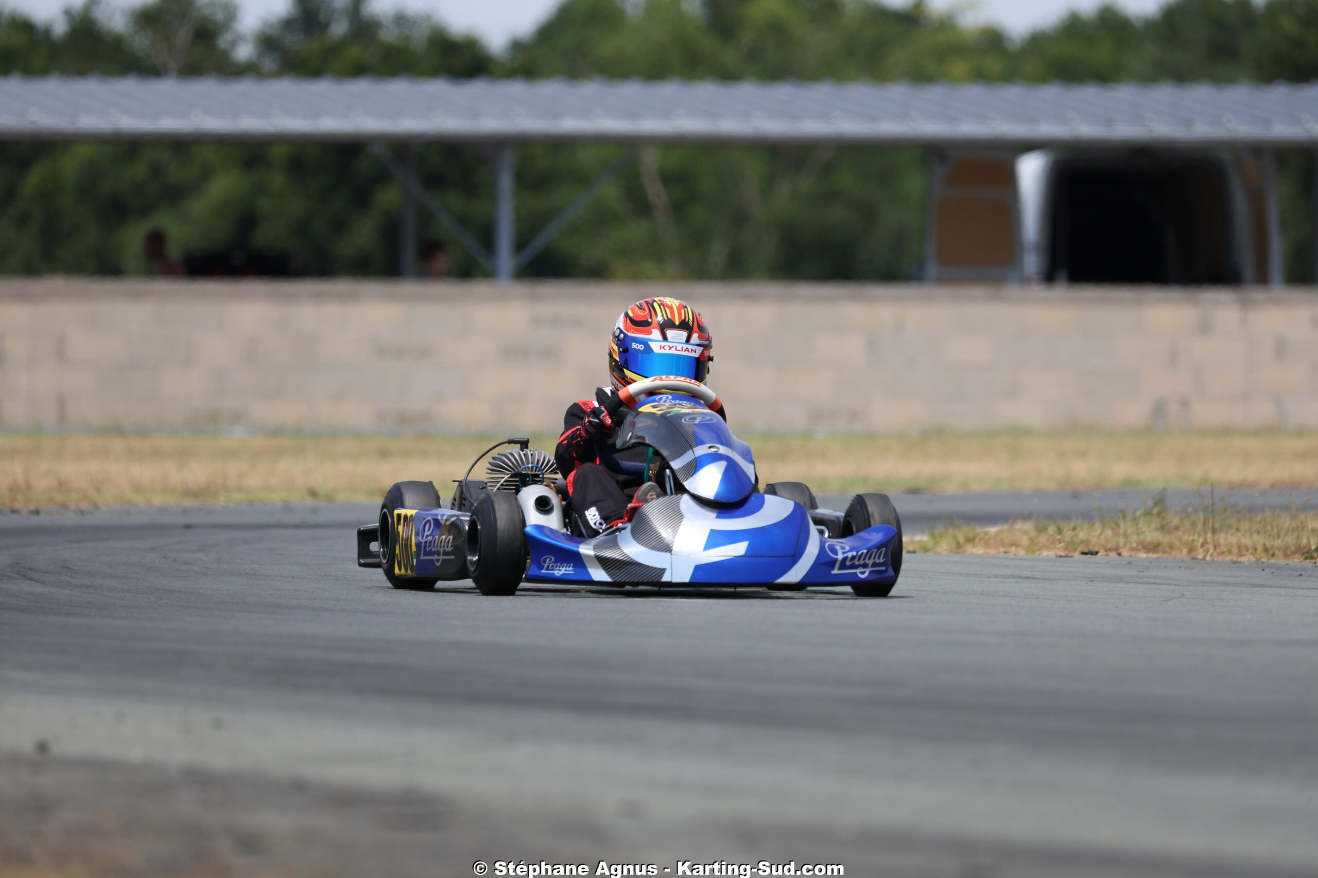 Le kart #500 en piste à Saint-Genis-de-Saintonge, Championnat Atlantic Trophée 2026